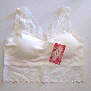 L/XL White Lace Boudoir Bralette w. Matching Floral Earrings! Feminine Seductive